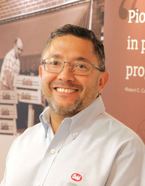 Dr Alex Corzo Cobb Vantress