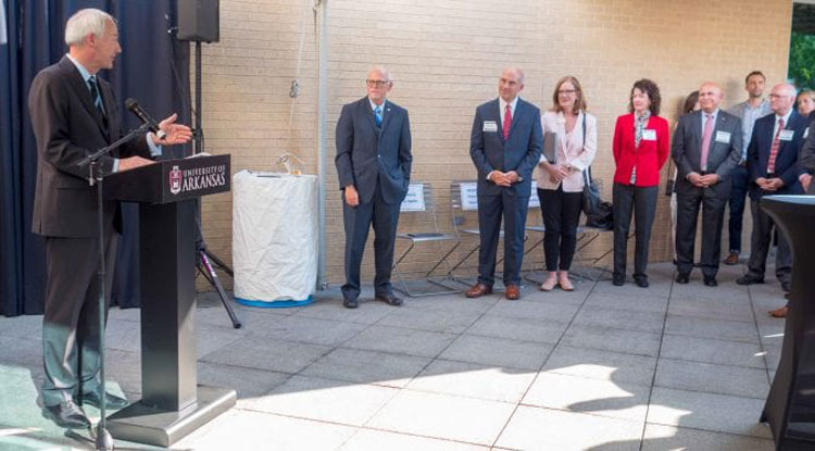 Walton College Establishes Blockchain Center of Excellence